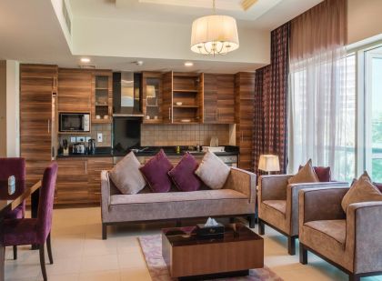 DUNES HOTEL APARTMENTS OUD METHA (APARTMENT), BUR DUBAI
